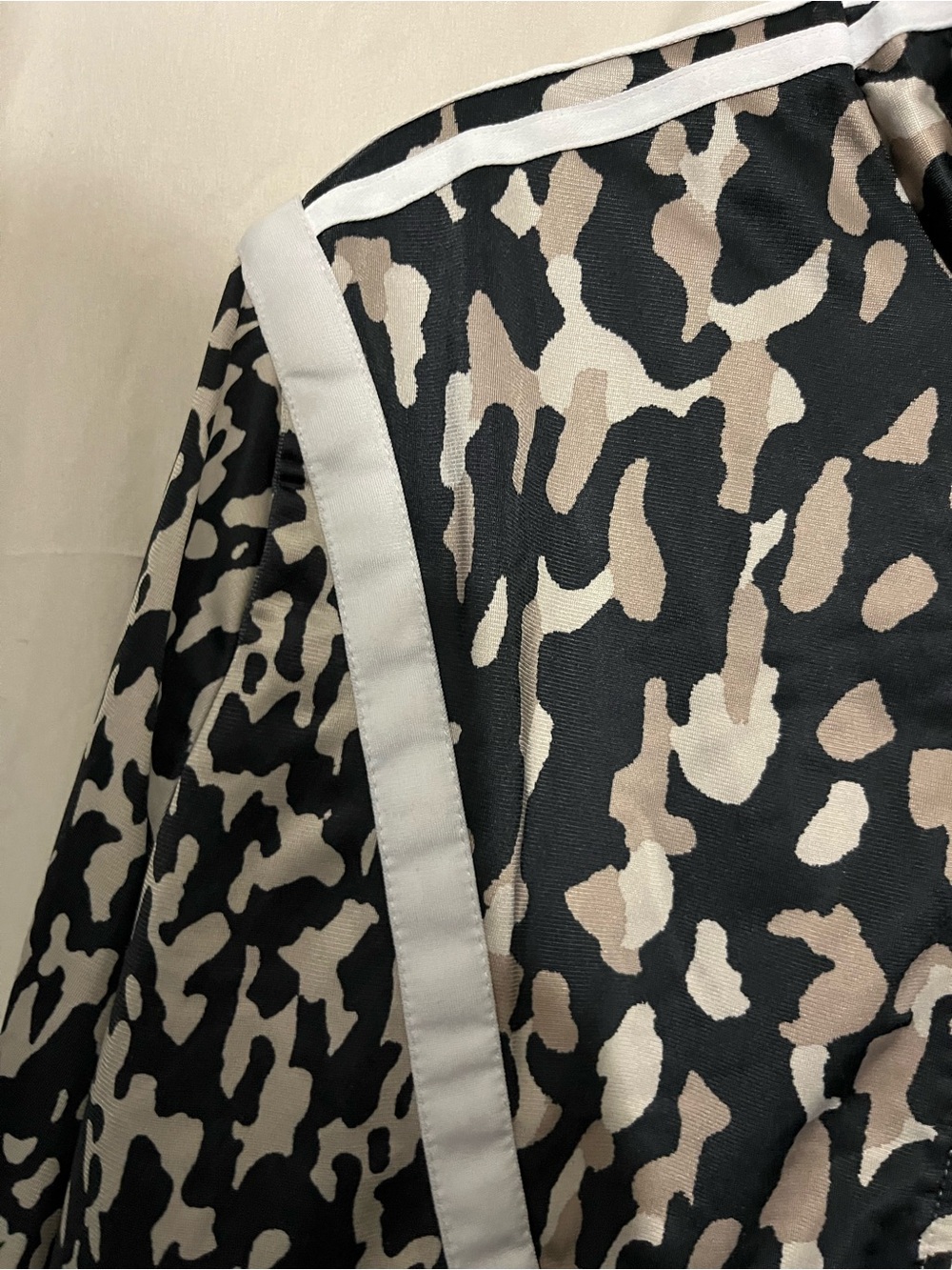 adidas Women’s Black & Cream Camo Bomber Track Jacket - Picture 4 of 9